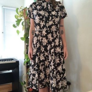 Bow-neck Vintage Floral Dress